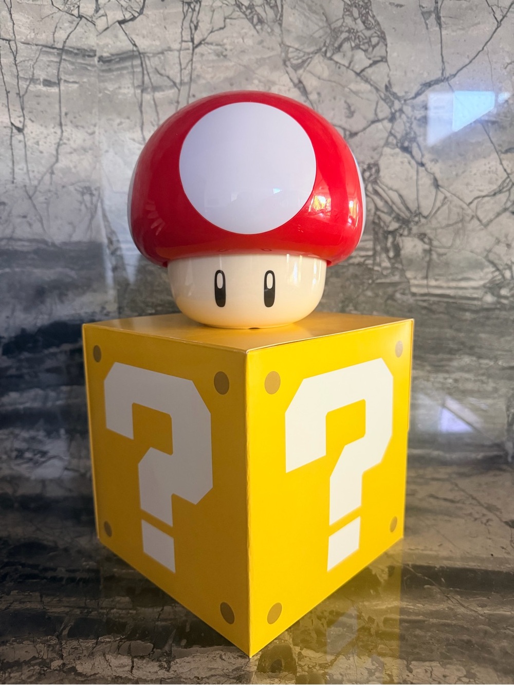 Super Nintendo World Toadstool Cafe Mushroom Soup Bowl w/ ? Mark Box